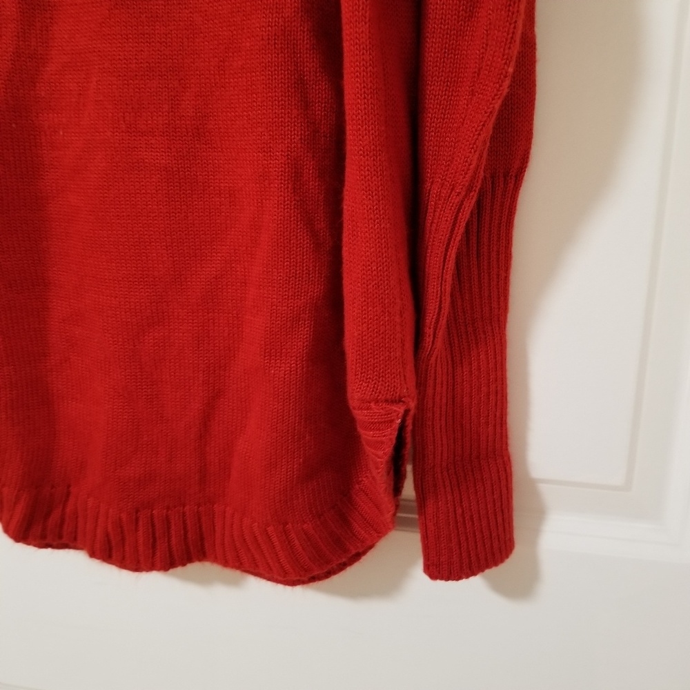 Sweater - Picture 2 of 3